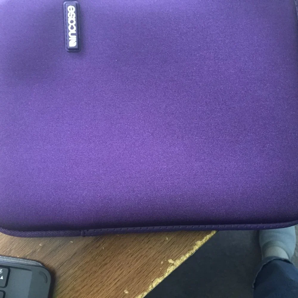 Ipad Wireless Keyboard & Case